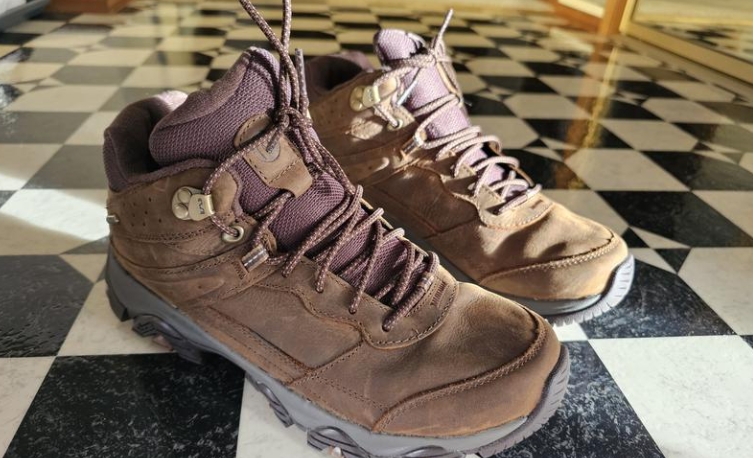 merrell moab adventure 3 mid wp