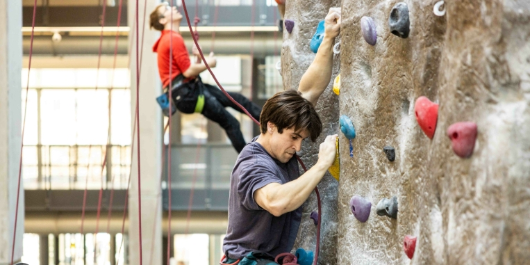 portable climbing wall