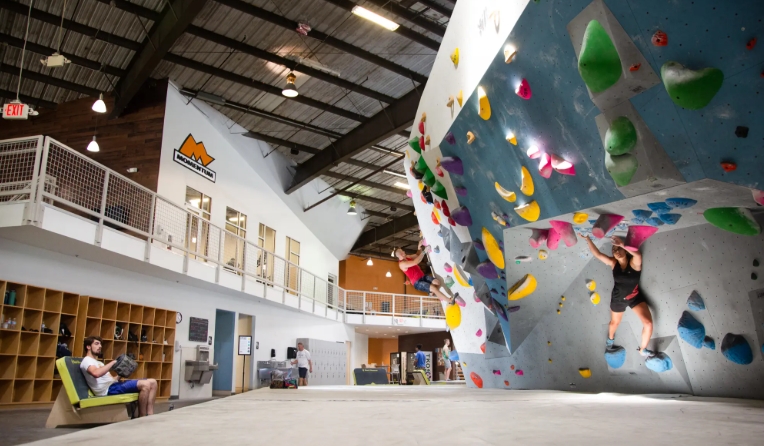 rock climbing for beginners near me