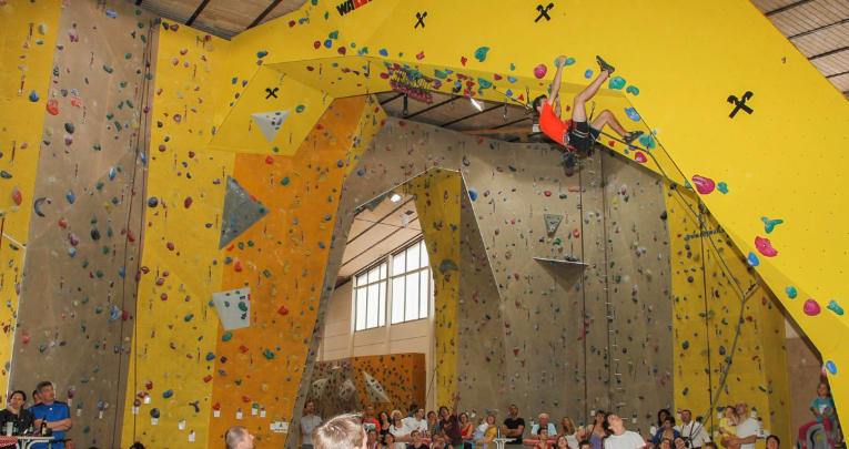 arc climbing wall