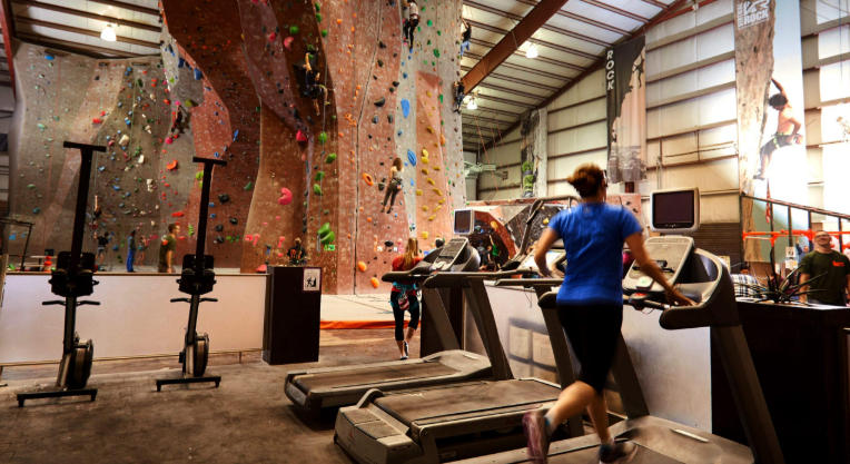 vertical rock climbing