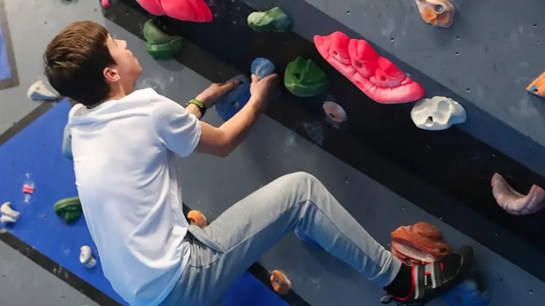 bouldering for beginners