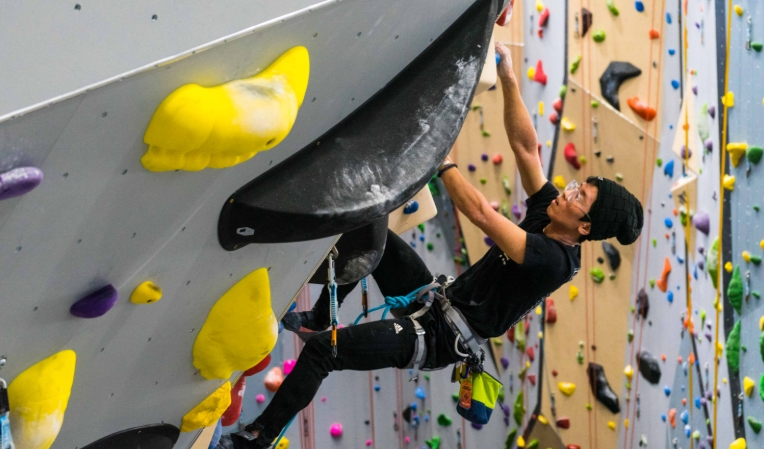 climbing indoor near me