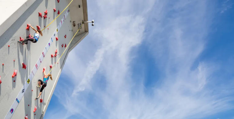 weatherproof outdoor climbing wall