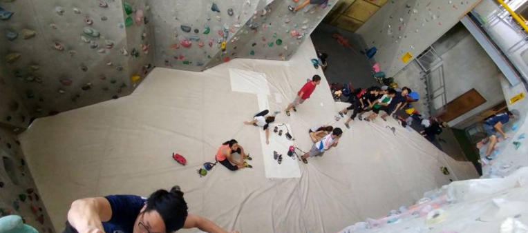1 utama rock climbing