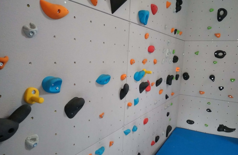 boulder holds