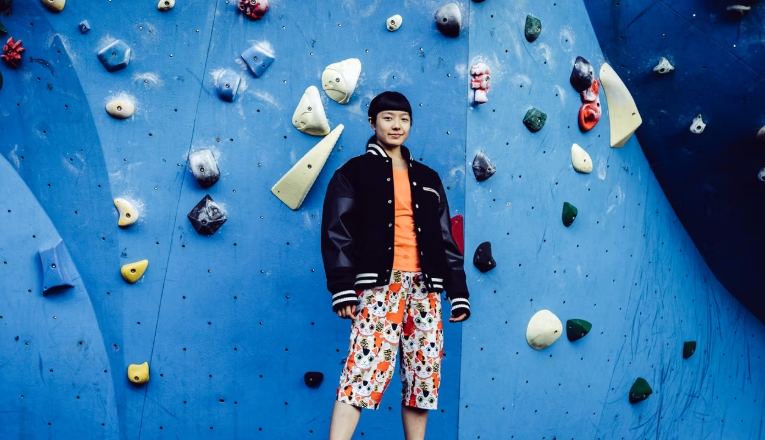 ashima climber