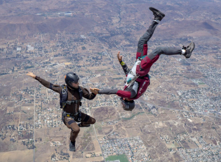 Skydiving Vs BASE Jumping Key Differences Explained