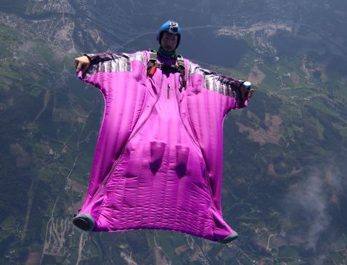 How To Land A Wingsuit Safely And Correctly