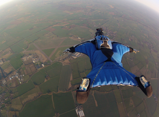 Wingsuit Vs Parachute Key Differences In Flight Control