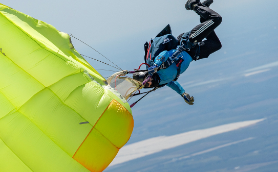 How To Avoid Mid Air Collisions In Skydiving