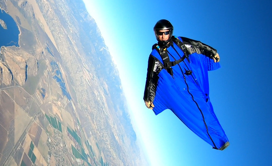 Best Helmets For BASE Jumping And Wingsuit Flying
