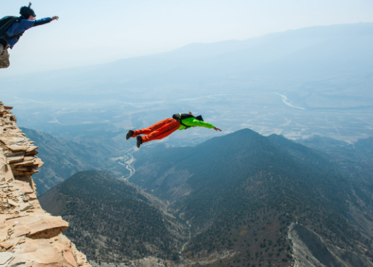 BASE Jumping Risk Management Strategies Explained